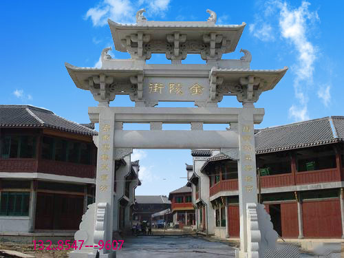 大型街道牌樓建立的意義和 景區(qū)古建牌坊的雕刻手法