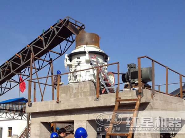 液壓圓錐破碎機(jī) 液壓圓錐破碎機(jī)