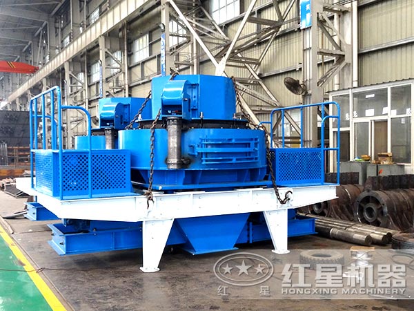 青石制砂機(jī) 青石制砂機(jī)