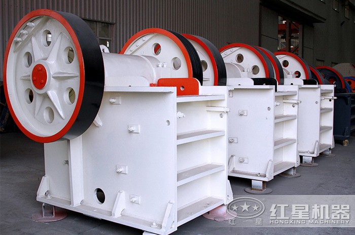 顎式破碎機(jī) 顎式破碎機(jī)