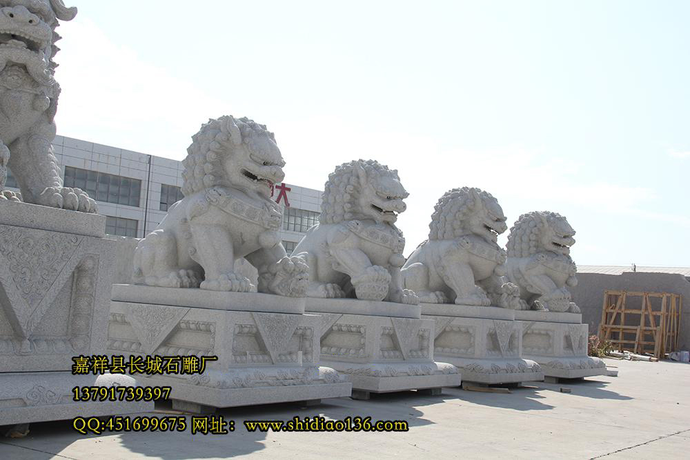 許多人在旅游景點(diǎn)見到石獅子后，總是喜歡用根據(jù)講究的說法，撫摸獅子的頭部，背部等身體部位，為自己為家人祈求一份好運(yùn)吉祥，一份幸福安康。