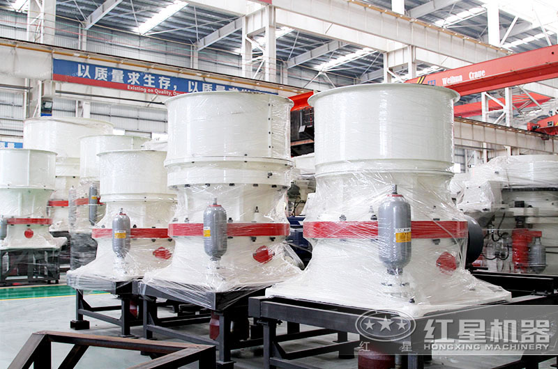 圓錐破立體結(jié)構(gòu)，占地面積小，產(chǎn)量大