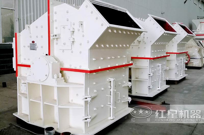 小型細(xì)碎制砂機(jī)，比傳統(tǒng)細(xì)碎機(jī)節(jié)能50%以上