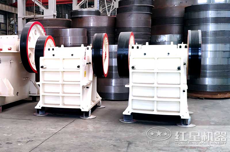 PEX細(xì)鄂式破石機(jī)，出料粒度整齊度高