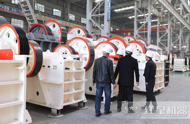 紅星機器大、中、小型鄂破用戶實地考察